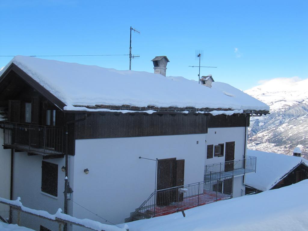 Casa Chamonin Aparthotel Gressan Exterior photo